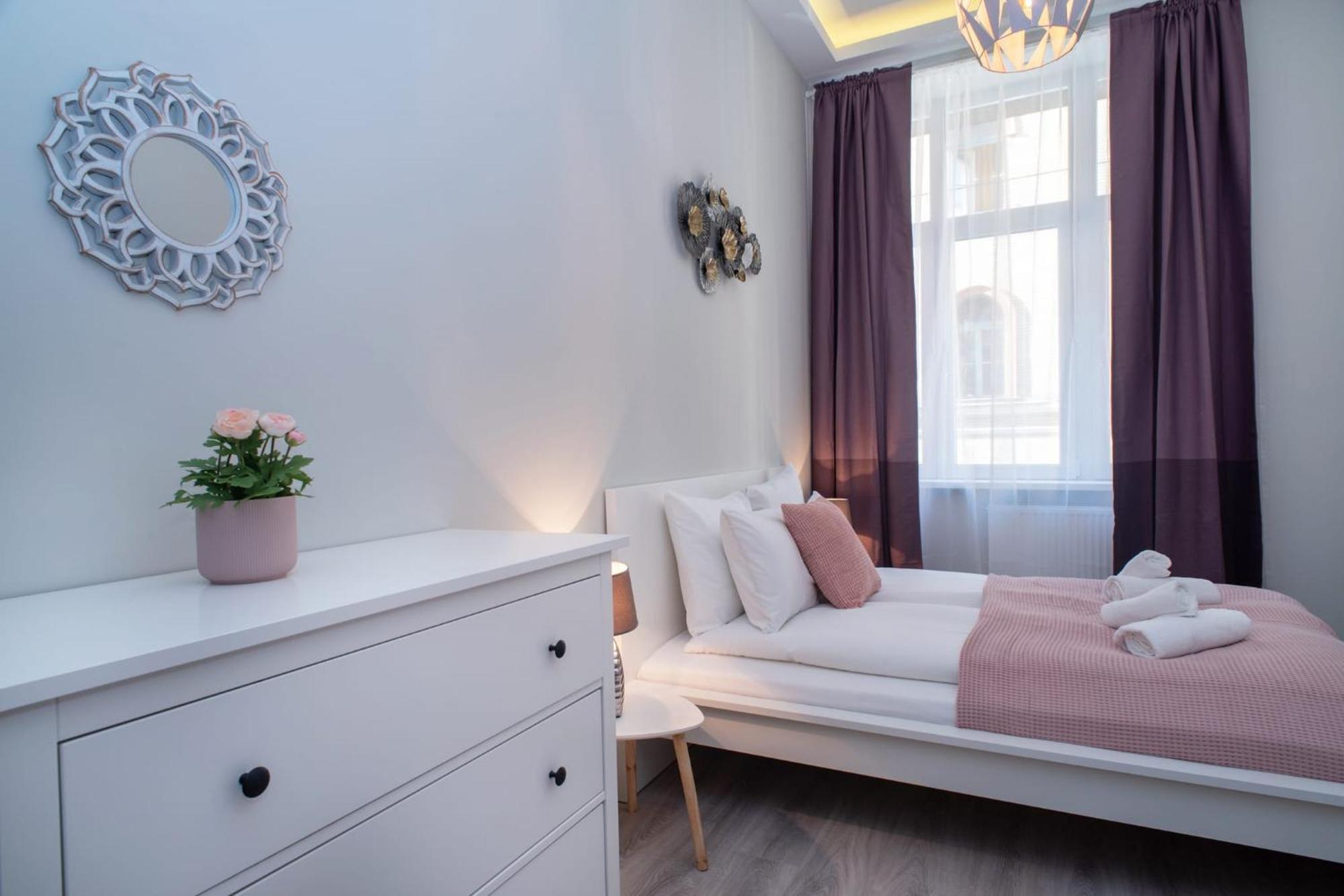 Very Central New And Large Ac Apartment Βουδαπέστη Εξωτερικό φωτογραφία