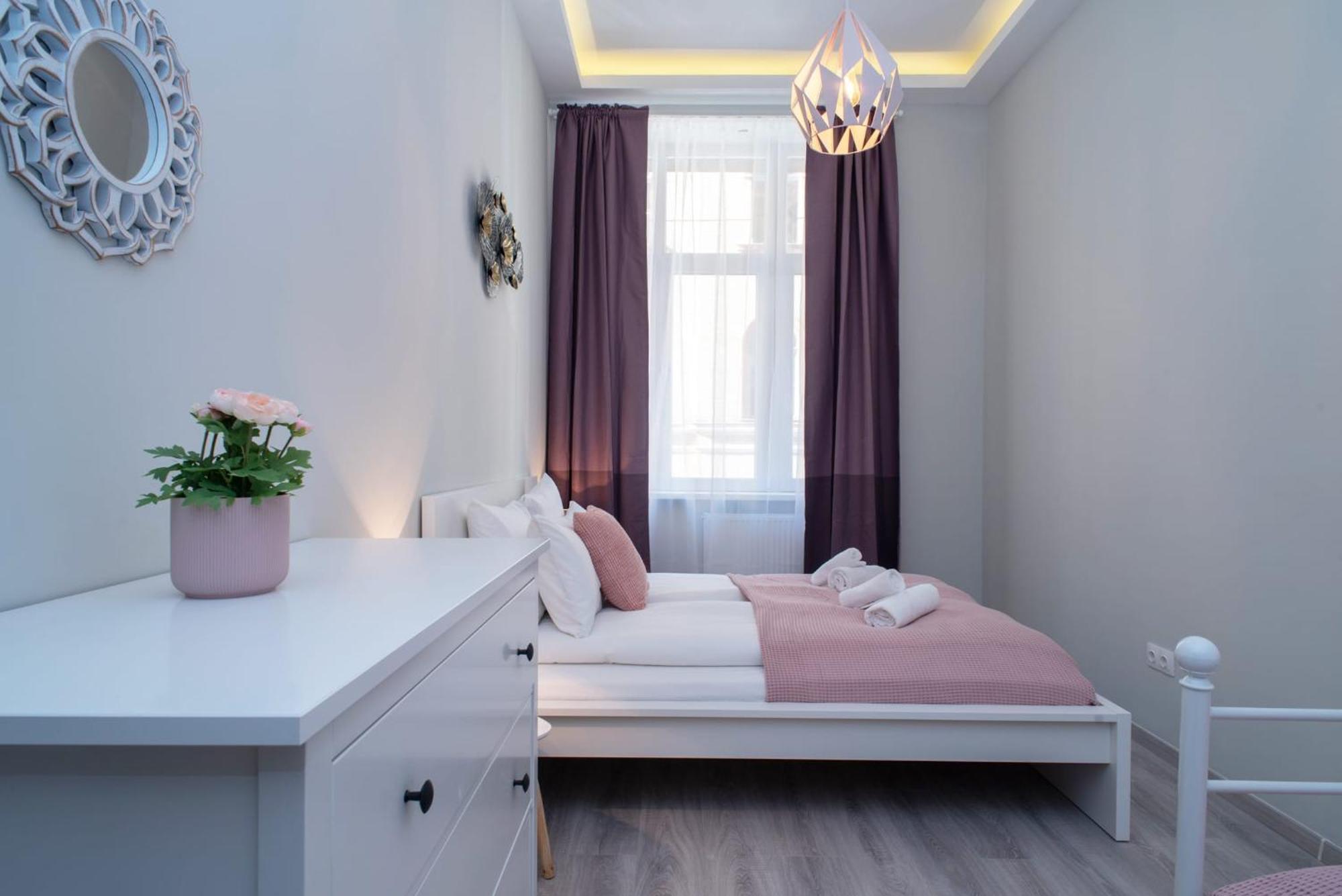 Very Central New And Large Ac Apartment Βουδαπέστη Εξωτερικό φωτογραφία