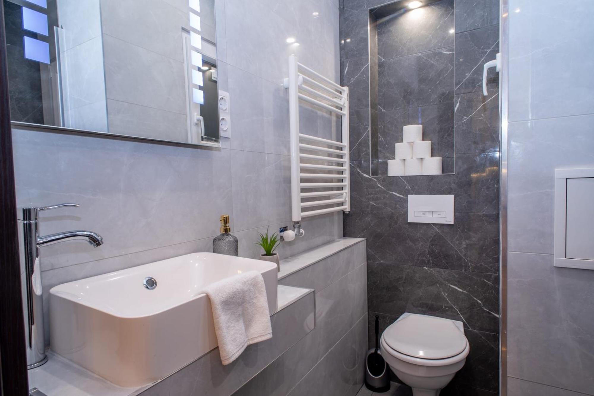 Very Central New And Large Ac Apartment Βουδαπέστη Εξωτερικό φωτογραφία